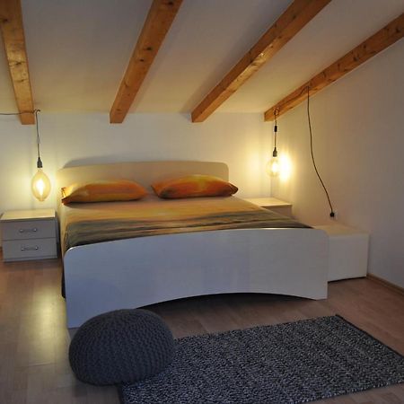 Kamenjak Volme, Cousy House With Pool Banjole Dış mekan fotoğraf