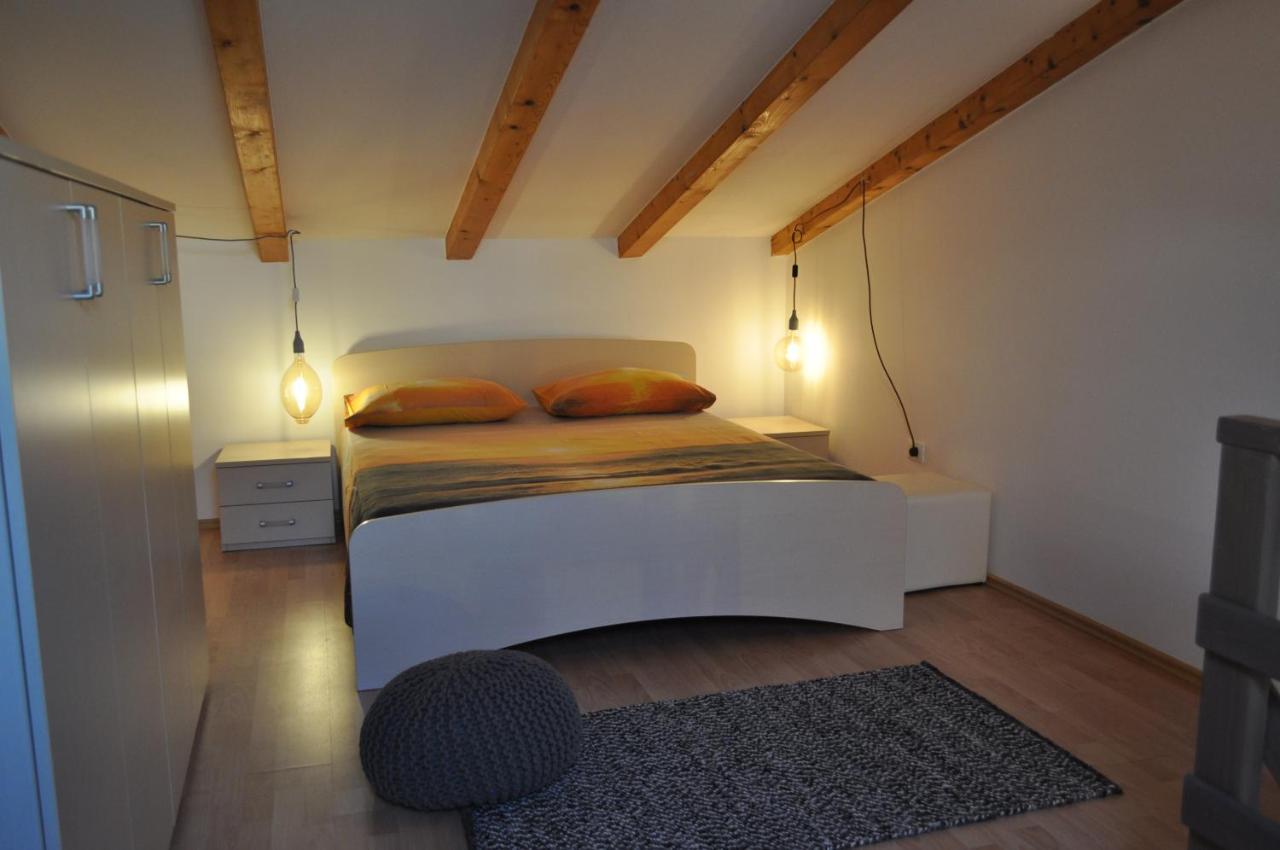 Kamenjak Volme, Cousy House With Pool Banjole Dış mekan fotoğraf